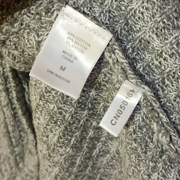 New York & Company 1/2 Sleeve Sweater - Picture 5 of 6